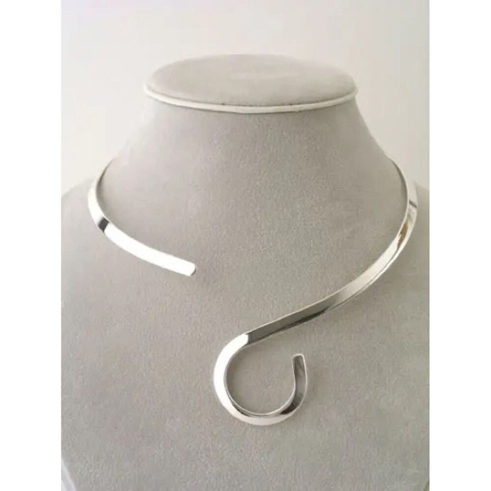 Minimalist Choker Open S Collar Silver Tone Necklace GUC - i Have 2 Of THESE - Picture 5 of 5